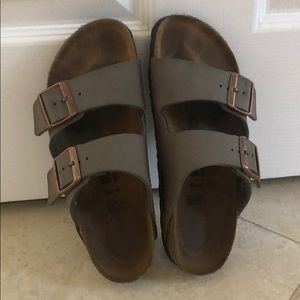 Birkenstock Arizona slides. Size 37/7 narrow.